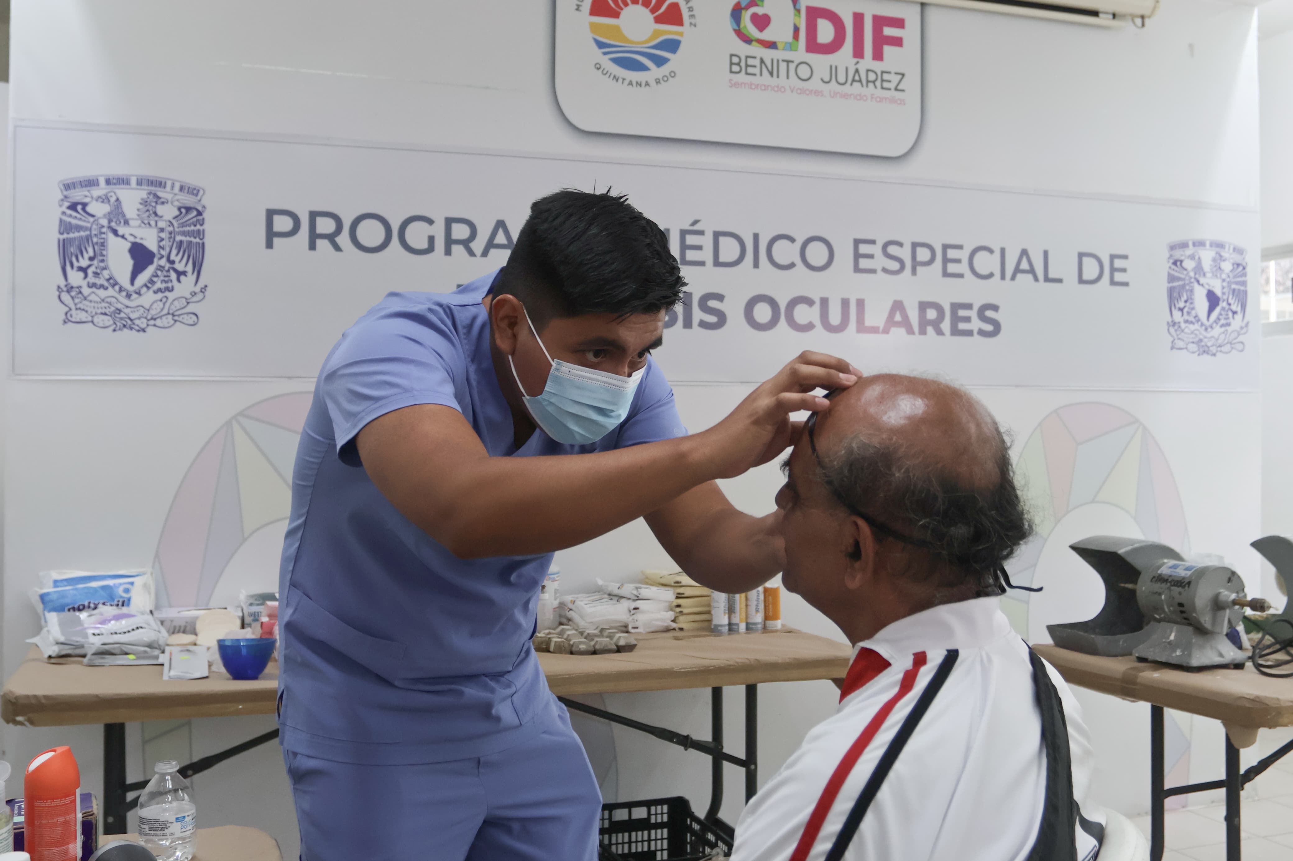 uploads/6/32/01 (1681).Jpeg